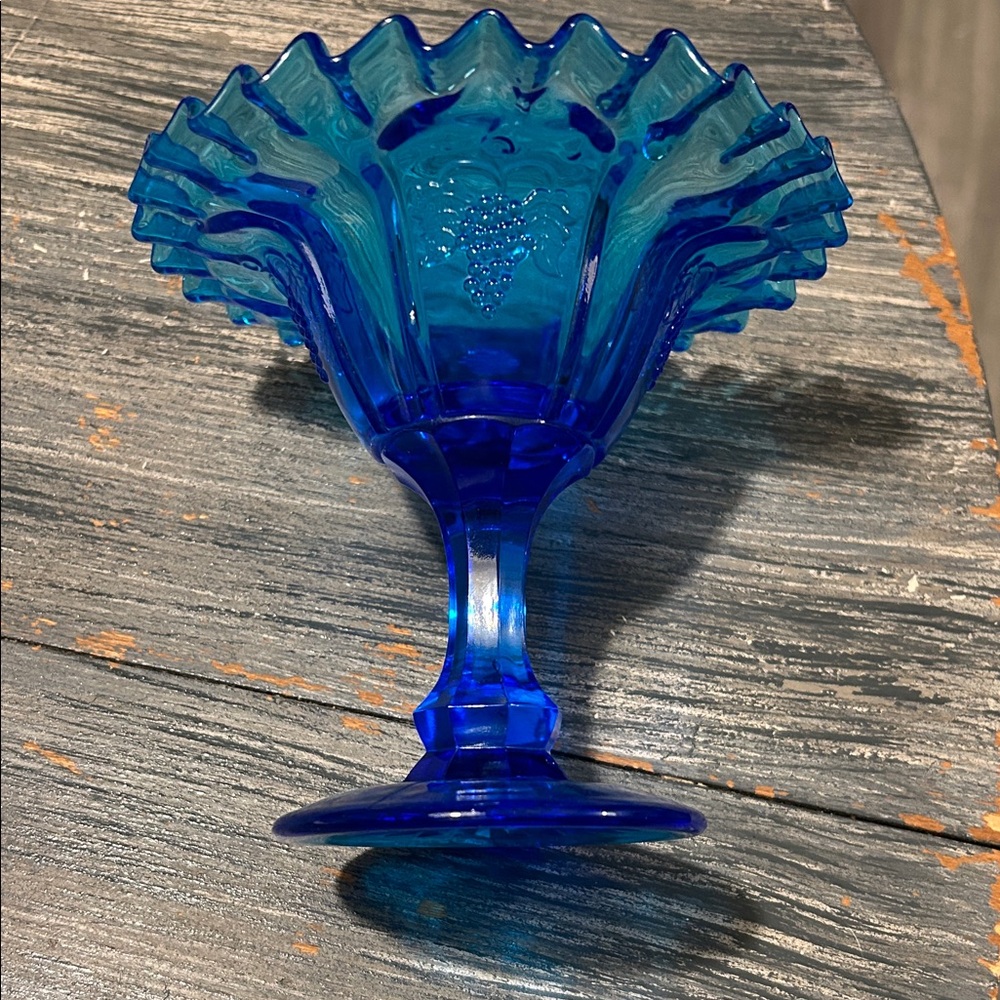 Blue Glass Ruffled Edge Compote, Cottage Core, Boho chic - Picture 6 of 10
